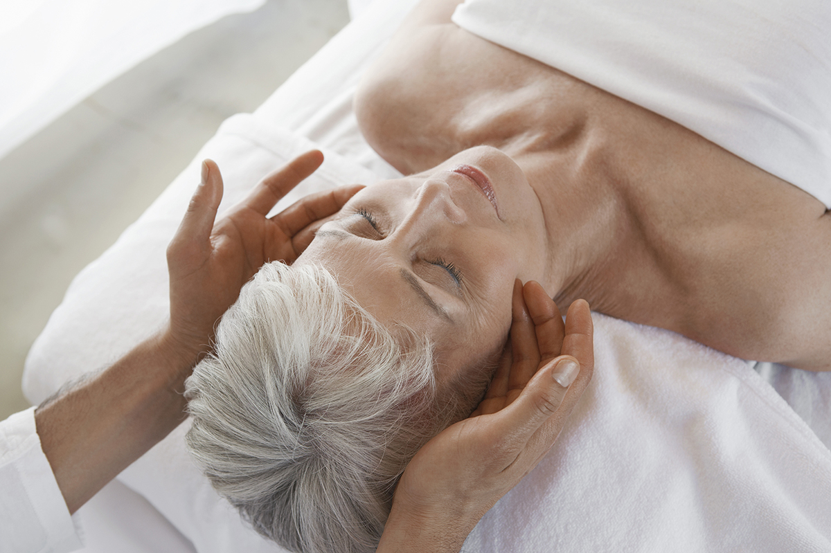 The Special Considerations and Health Benefits of Geriatric Massage