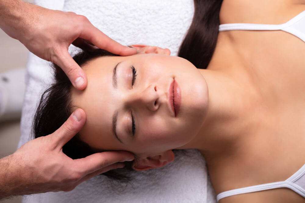 5 Ways Massages Can Reduce Stress