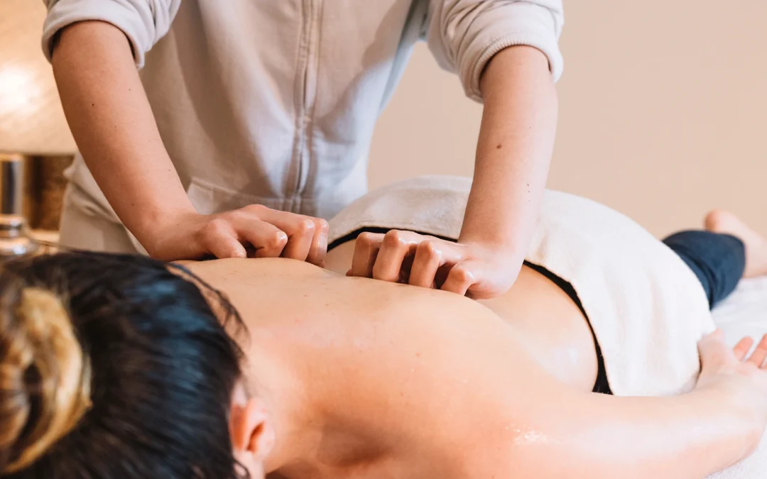 The Advantages of Studying a Flexible Remedial Massage Diploma for Busy Adults